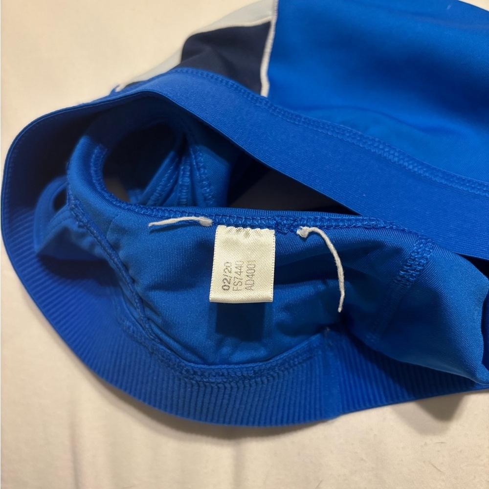 Adidas  lBlue Sports Bra size  small - Picture 4 of 4